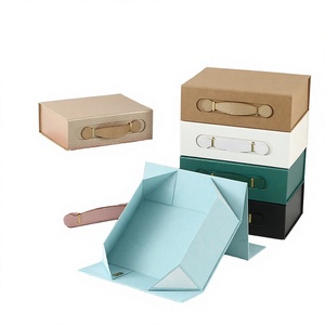 Boîte cadeau rigide magnétique portable noire, blanche et rose avec logo personnalisé pour vêtements, chaussures, cosmétiques - Product Image 4