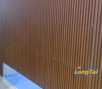 LONG TAI Eficiencia energética Automática Seccional Grano de madera Rejilla Puerta de garaje Villa Rejilla de aluminio Listones Puertas de garaje