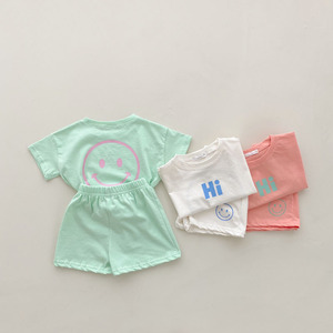 Conjunto de Ropa Casual para Bebé con Camiseta de Manga Corta con Estampado de Letras y Pantalones Cortos - Product Image 1