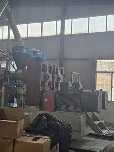 Équipement HDPE de haute qualité Équipement à base de polymère sans asphalte Machines de production de matériaux étanches - Product Image 6