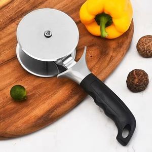 Box Stainless Steel Roller Pizza Knife Cake Baking <b>Cart</b> Wheel <b>Tools</b> Plastic Handle - Product Image 2