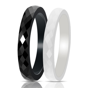 Bagues en céramique noires et blanches de 3 mm de large, motif diamant à facettes, bijoux de mariage unisexes - Product Image 1