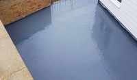 Scellant imperméable à haute élasticité en polyurée, coulis cimentaire liquide résistant à la chaleur pour la construction en béton en extérieur