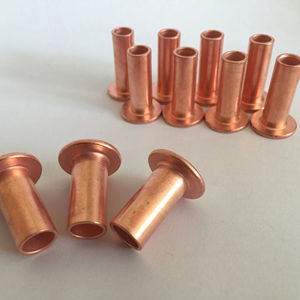 Usine En Gros Solide/Creux Camion Essieu Pièces En Aluminium/Fer Rivets <span class=keywords><strong>Prix</strong></span> 8*22 10*20 10*22 pour L'assemblage De Doublure De Mâchoire De Frein - Product Image 1