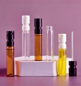 Flacon de parfum en verre miniature de 1 ml, 2 ml, 3 ml, 5 ml avec pompe pulvérisatrice, mini flacon d'échantillon vide transparent - Product Image 5
