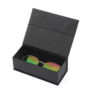 Özel Logo Flip manyetik hediye kutusu siyah kuşe kağıt sert lüks gözlük güneş gözlüğü ambalaj kutusu