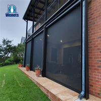 Pérgola de techo de aluminio para exteriores, persianas de protección solar motorizadas a prueba de viento