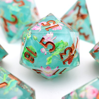 Ensemble de dés en résine DND, dés à bords pointus, design de lotus et de poisson en cuivre rouge pour jeu de rôle Dungeons and Dragons - L23