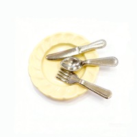 Miniatures de maison de poupée : couteau, fourchette, cuillère, assiette, accessoires et décorations de scène de cuisine miniature BJD