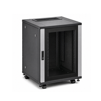 Fabrication sur mesure de tôles en aluminium et acier inoxydable par soudage robotisé pour armoire serveur murale à ouverture latérale