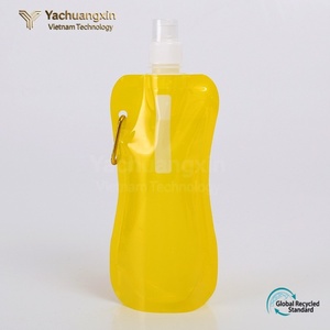 Poche à eau pliable portable en TPU avec crochet pour la randonnée, le camping et les activités de plein air, plusieurs options de couleurs - Product Image 3