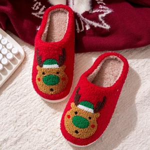 Pantoufles <span class=keywords><strong>de</strong></span> Noël personnalisées en peluche, douces et abordables, pour hommes et femmes, avec motifs Père Noël et Bonhomme <span class=keywords><strong>de</strong></span> pain d'épices - Product Image 6