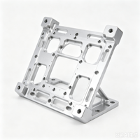 Plaque de montage en alliage d'aluminium usinée CNC, support de fixation d'équipement en aluminium usiné sur mesure de précision