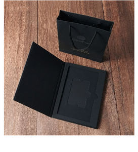 Boîte de carte-cadeau de luxe, imprimé noir, carte bancaire, carte de crédit, boîte d'emballage de deux cartes-cadeaux en métal, logo personnalisé - Product Image 3