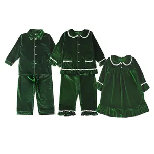 Matching Family NO MOQ 2022 Boutique Girls Clothing Green Velvet Fabric Pajama Sets Little Boys Christmas Pyjamas