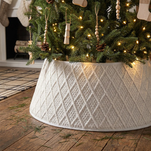 LINGKAI 72cm/28inch Plush Adjustable White Christmas <b>Tree</b> <b>Skirt</b> Ornament for Christmas <b>Tree</b> Holiday Decoration - Product Image 2