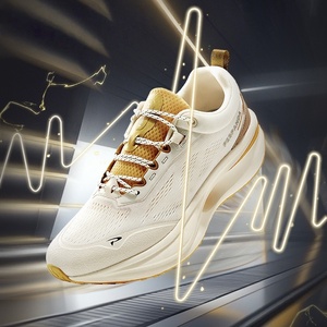 Nuevas zapatillas deportivas de verano transpirables y duraderas para parejas, ultraligeras, informales y versátiles. - Product Image 1