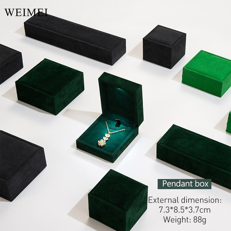 กล่องจี้สีเขียวเข้ม