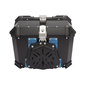 <span class=keywords><strong>Coffre</strong></span> <span class=keywords><strong>de</strong></span> <span class=keywords><strong>toit</strong></span> pour moto en alliage d'aluminium, 32L, avec serrure <span class=keywords><strong>de</strong></span> sécurité et fonction étanche - Product Image 4