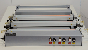 Dobladora de calor térmico ABS de plástico acrílico de tres módulos de dos tamaños de 700mm y 1300mm de alta eficiencia - Product Image 3