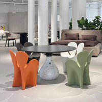 Fauteuil Moderne de Luxe en Fibre de Verre, Chaise Trèfle Créative avec Accents Pétale, Fauteuil Sculptural pour Villa, Hôtel, Café