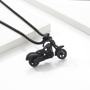 Colgante de motocicleta retro y moderno para hombre, con diseño de calavera y máquina, estilo hip-hop y soul, personalizado y único, transfronterizo - Product Image 3