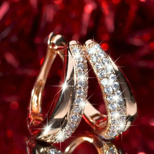 Orecchini a Cerchio Geometrici a Forma di U per Donne, Ear Cuff Scintillante, Gioielli di Moda per Uso Quotidiano - Product Image 6