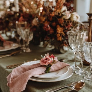 Monogram Custom Design 100% <b>Linen</b> Scalloped Embroidered Edge <b>Table</b> <b>Cloth</b> Napkin Placemat Dining - Product Image 4