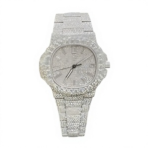 Reloj de Diamantes Moissanite Oud con Esfera Cuadrada de Acero Inoxidable y Cristal de Primera Calidad para Fiestas - Precio Competitivo en India - Product Image 1