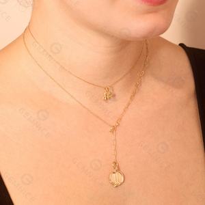 Medallón de oro nuevo de moda de 2024 con collar con colgante de serpiente y escamas pequeñas finamente detalladas - Product Image 4