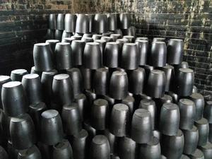 <span class=keywords><strong>Creuset</strong></span> cylindrique en graphite en aluminium de <span class=keywords><strong>creuset</strong></span> de cuivre capacité 200kg-300kg argile de four à <span class=keywords><strong>induction</strong></span> de carbure de silicium - Product Image 4