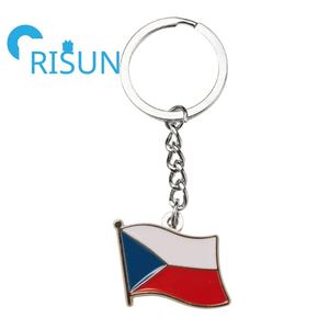 Usine tchèque républicain Prague voyage Souvenir porte-clés personnalisé métal émail république tchèque carte drapeau breloques porte-clés porte-clés - Product Image 2