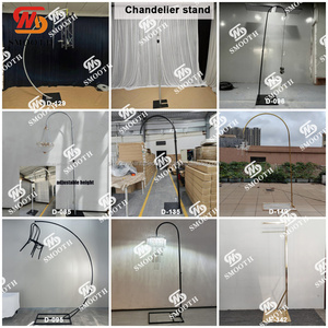 Arco de Pasillo para Bodas, Arco de Escenario con Cortina de Cuentas, Soporte de Araña, Fondo Metálico Dorado para Decoración de Eventos - Product Image 3