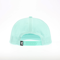 Gorra de Golf Premium Personalizada, Estilo Country Club, 5 Paneles, Visera Plana, Bordado 3D, Tela Elástica, Logotipo Personalizado, Fabricante