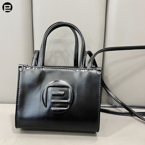 PETREL, venta al por mayor, bolso de mano de diseñador para mujer, moda para mujer, cuero PU, portátil con impresión de logotipo personalizado, OEM personalizable - Product Image 3