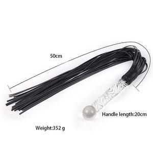 Látigo de cuero PU de 70 cm con mango de vidrio para bondage, látigos para juegos de adultos, herramientas de sumisión, BDSM, juguetes eróticos para parejas. - Product Image 5