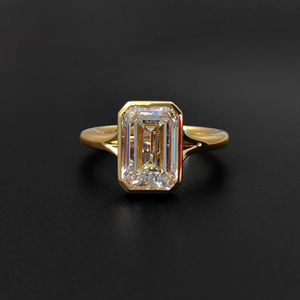 Anillo <span class=keywords><strong>de</strong></span> Diamante con Corte Esmeralda Cultivado <span class=keywords><strong>en</strong></span> Laboratorio para Mujer, <span class=keywords><strong>Oro</strong></span> <span class=keywords><strong>de</strong></span> 14k, Anillo Solitario con Bisel <span class=keywords><strong>de</strong></span> Corte Esmeralda para Compromiso y Boda - Product Image 2