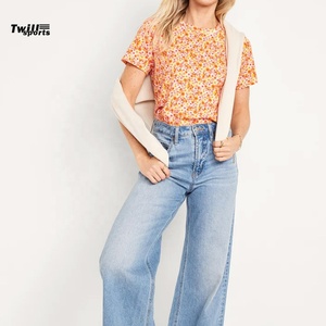 T-shirts en polyester à col rond et manches courtes, coupe ample, imprimés 3D, vente en gros à prix réduit, impression personnalisée en vrac pour femmes - Product Image 4