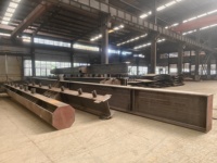 Bâtiment de bureaux préfabriqué en structure métallique avec aménagement intérieur flexible