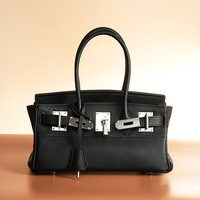 Sac à main en cuir véritable pour femme, sac fourre-tout de luxe en cuir de vachette pleine fleur avec poignée supérieure et quincaillerie argentée, nouvelle collection 2026, OEM, faible MOQ, directement de l'usine