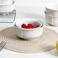 Service de table en porcelaine gaufrée de luxe moderne avec incrustations or blanc, étanche, design personnalisé, pour restaurant