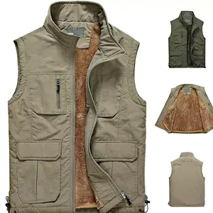 Oem Custom Service Mutil-pockets Practical Fishing Hiking Winter Fleece Sleeveless Plain Color Men Outdoor Vest Jacket With Fur