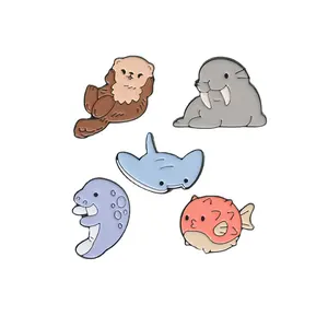 Cute Marine Animals Enamel Pins Whale Dolphin Octopus Broches Lapel Pin Cartoon Ocean Creature Jóias Pins para Kid Friends