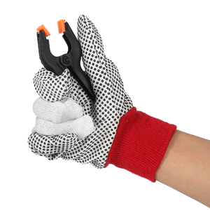 Guanti di sicurezza punteggiati in PVC a buon mercato in tessuto di cotone materiale protettivo guanti per la mano per il giardinaggio e il lavoro - Product Image 5