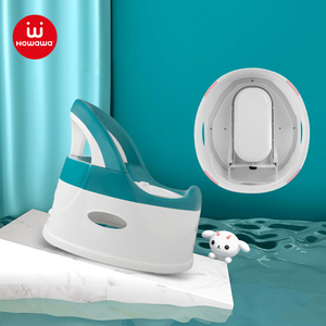 Chaise de toilette portable en plastique pour enfants avec protection anti-éclaboussures et motif de dessin animé - Product Image 4