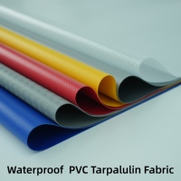 Rouleau de tissu bâche 100 % polyester 650 g/m² enduit PVC haute résistance, imperméable, ignifuge, anti-moisissure et résistant aux UV