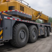 Grue sur camion NOMISANY d'occasion de 300 tonnes, modèle 2024, pour les entrepreneurs en EPC de parcs éoliens et les entrepreneurs en levage lourd