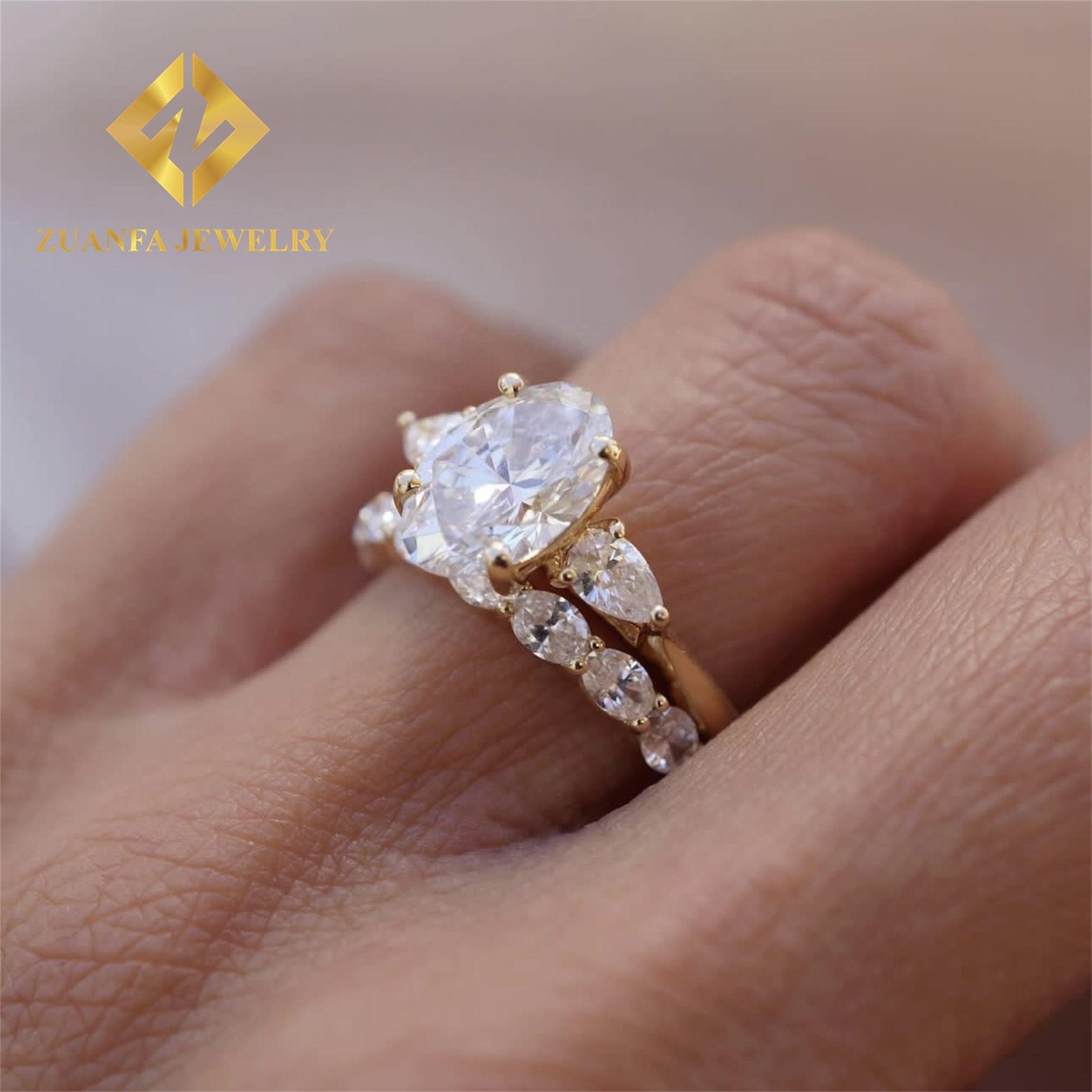 14k yellow gold with  3ct oval+2pcs pear ring