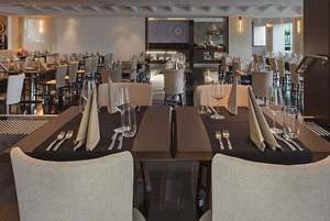 Juegos de <span class=keywords><strong>muebles</strong></span> de dormitorio modernos Aloft Hotels Marriot para uso en apartamentos, armario para habitación de invitados, base para cama, cabecero, sofá, liquidación - Product Image 6