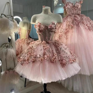 SWS961 فستان Quinceanera وردي فاتح بقصة منتفخة مزين بالدانتيل والزهور لسن 16 عامًا مناسب لمسابقات الجمال - Product Image 4